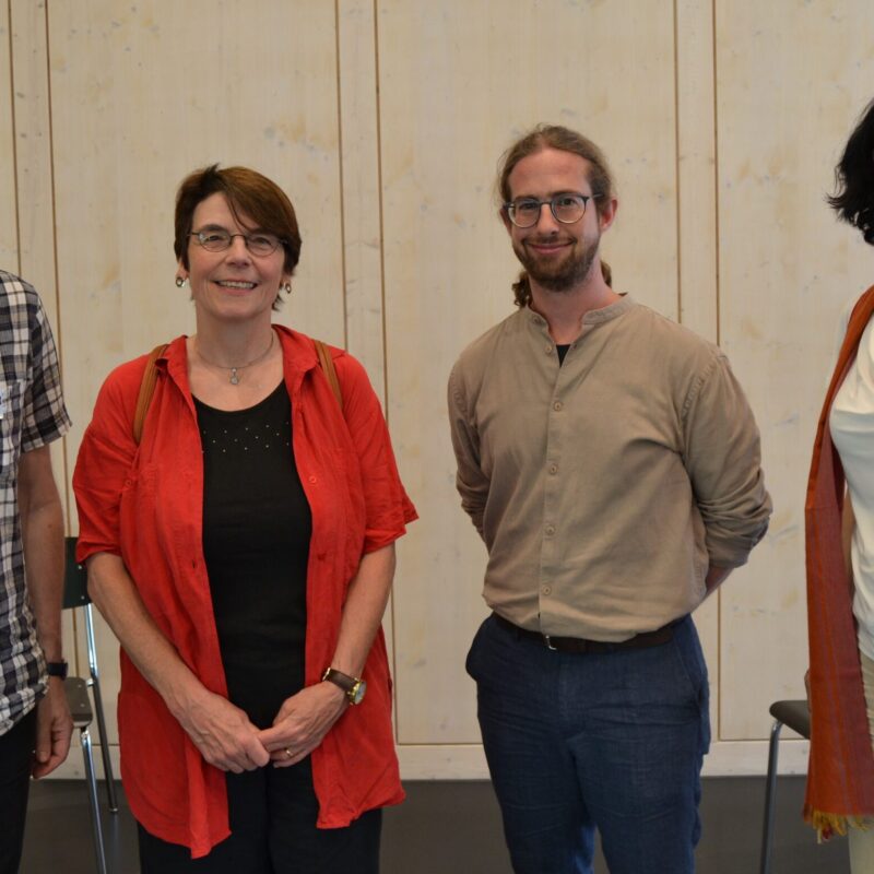 Sprachen auf dem Podium am 100-Jahr-Jubiläum des SPV über neue Formen des kirchlichen Lebens (von links): Thomas Bachofner, Leiter tecum, Kartause Ittingen; Christina Aus der Au, Präsidentin des Thurgauer Kirchenrates; «Innokon» (Diakon für Innovation) Marcel Grob, Zürich-Hirzenbach; Galina Angelova, Green City Spirit, Zürich