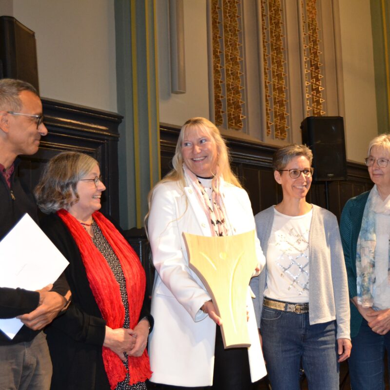 Team von Sharing Community